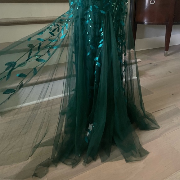 Ever Pretty Emerald Gown V-Neck Leaf Sequin Mermaid Formal Evening Dress w Tulle - Picture 7 of 11